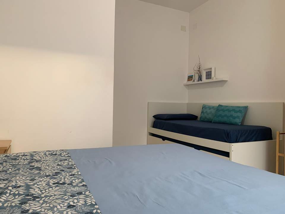 Zimmer Dove il tramonto incontra il mare, attico panoramico a due passi dalla spiaggia