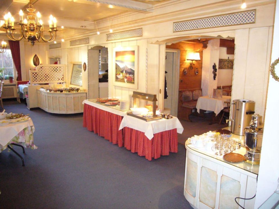 ... das leckere und reichhaltige Frühstücksbuffet Hotel Rosenstock