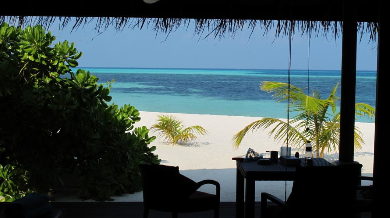 Blick aus dem Bungalow LUX South Ari Atoll