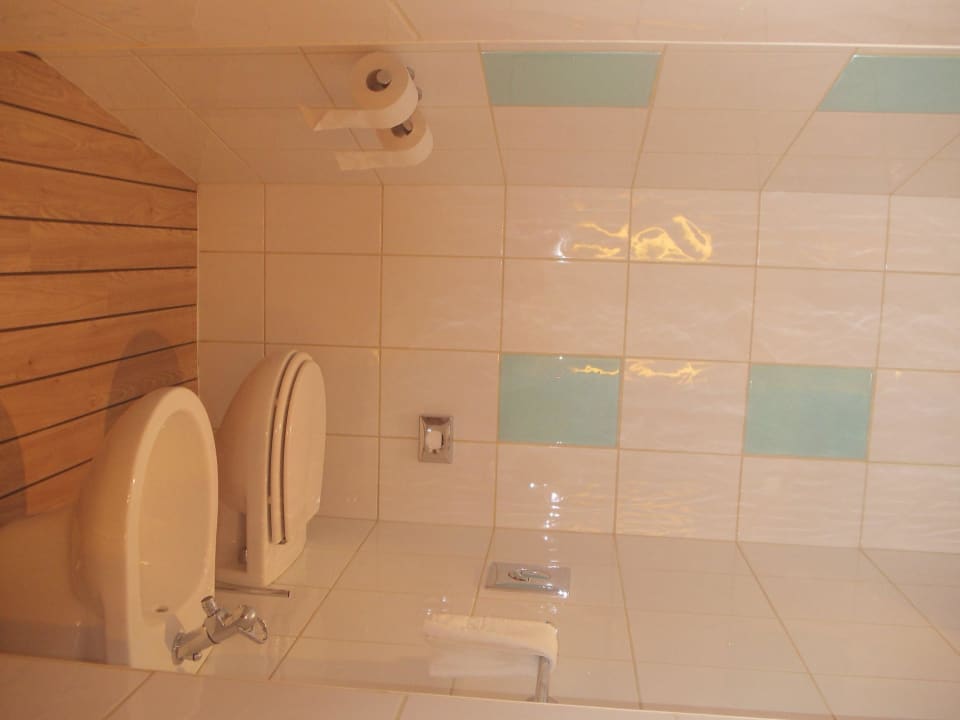 Туалет Novotel Lisboa