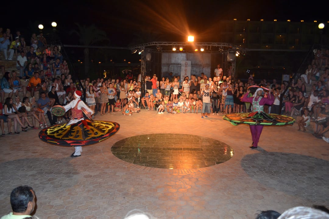 Египетский фольклер(танец танур) Le Jardin Aqua Park Resort