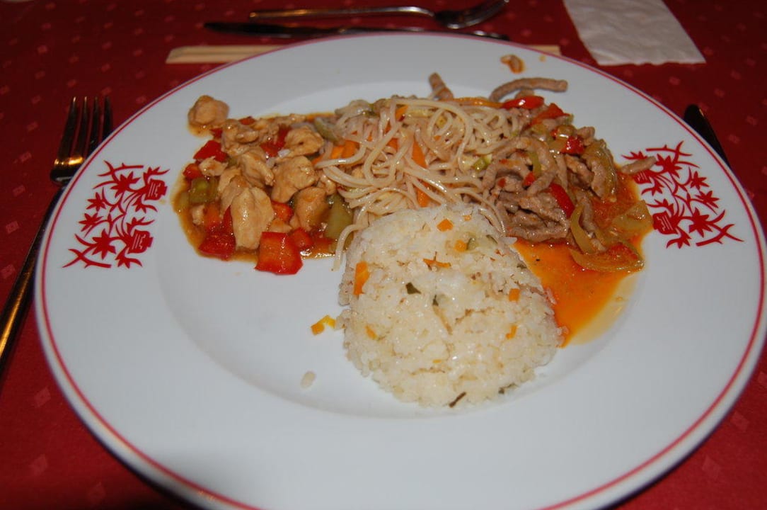 Chinesisches Essen (Hauptgang) Alaiye Resort & Spa