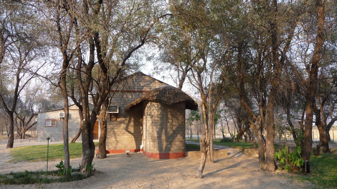 Der Bungalow Nr. 23 Sarasungu River Lodge