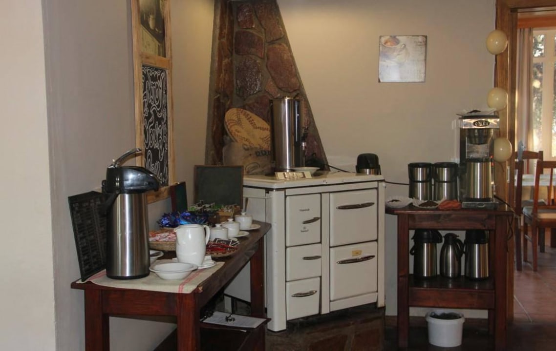 Frühstück Klein-Aus Vista Desert Horse Inn