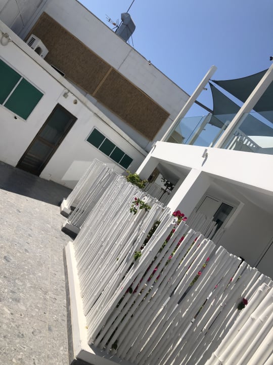 Außenansicht Blue Harbour Boutique