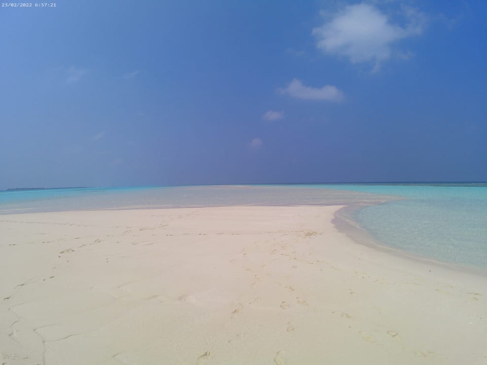 Strand Kuredu Island Resort & Spa