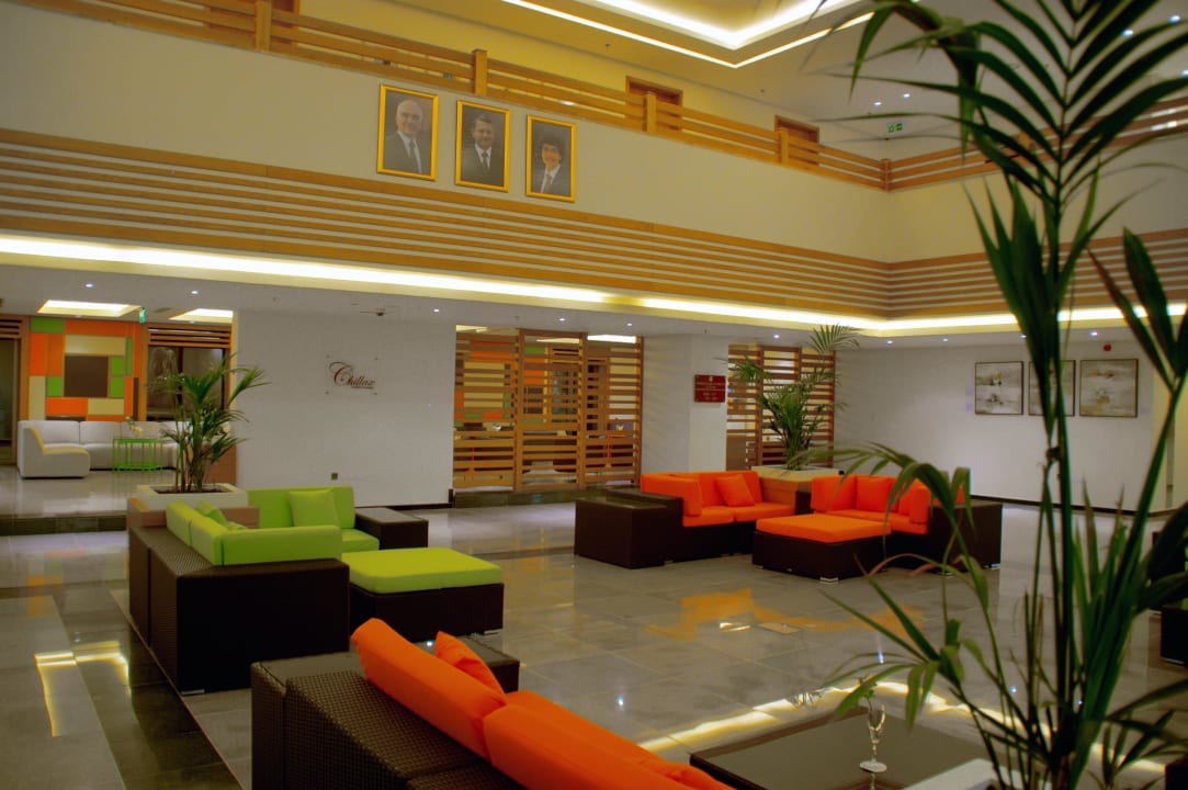 Lobby area Ramada Resort Dead Sea