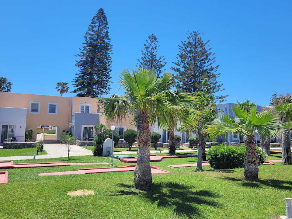Gartenanlage Atlantica Marmari Beach