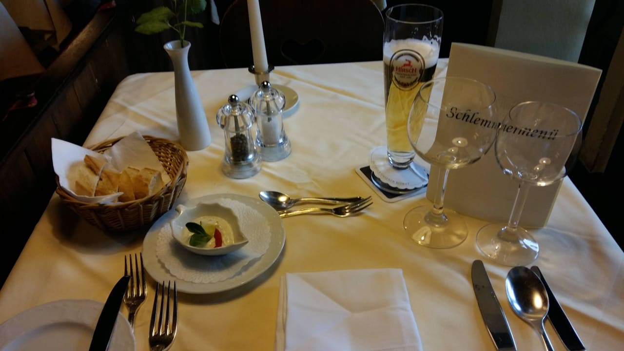 Schön dekorierter Tisch Wellness-Privathotel Post an der Therme