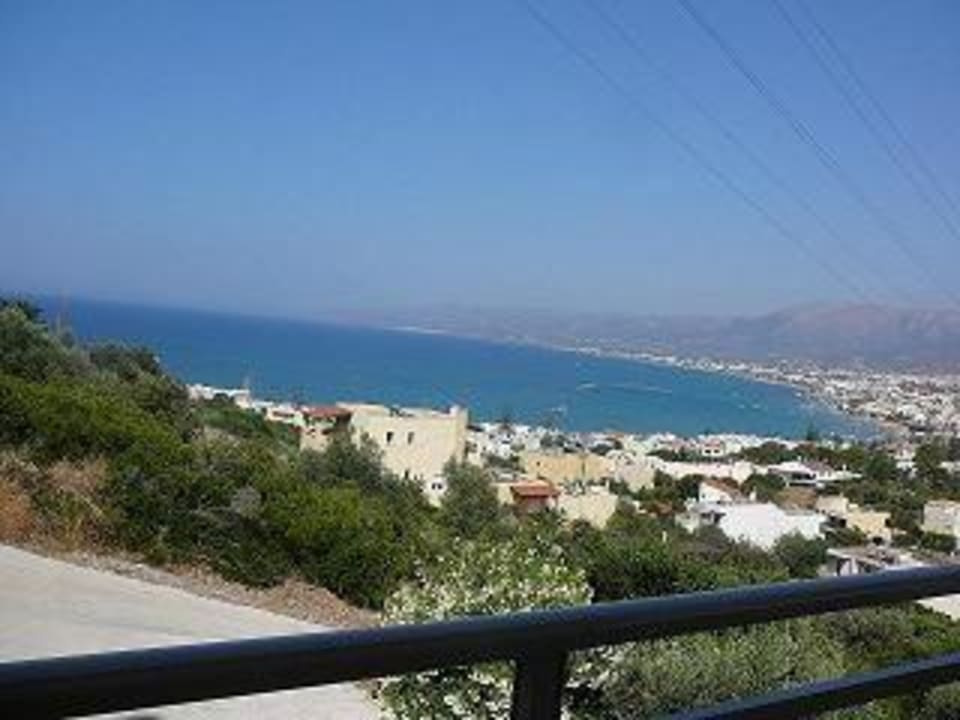 Widok z balkonu Hotel Heliotrope