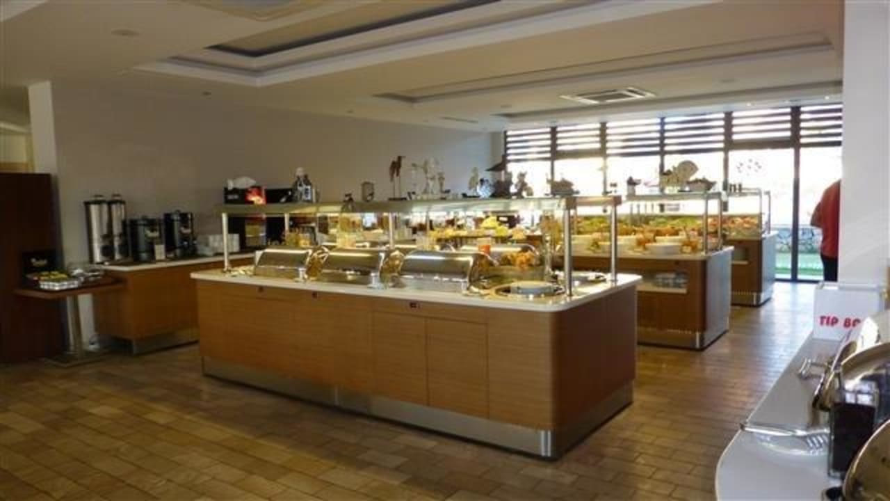 Buffet Jiva Beach Resort