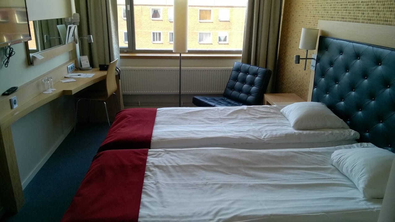 Blick über das Bett Spar Hotel Majorna
