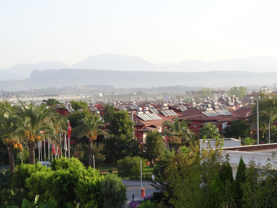 Blick zu den Bergen Trendy Aspendos Beach Hotel