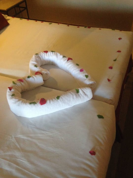 Deko vom Roomservice Jaz Makadi Oasis Resort