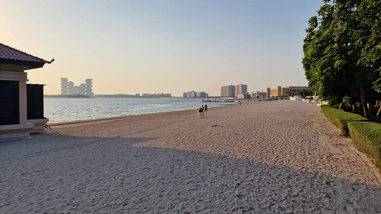 Strand Anantara The Palm Dubai Resort