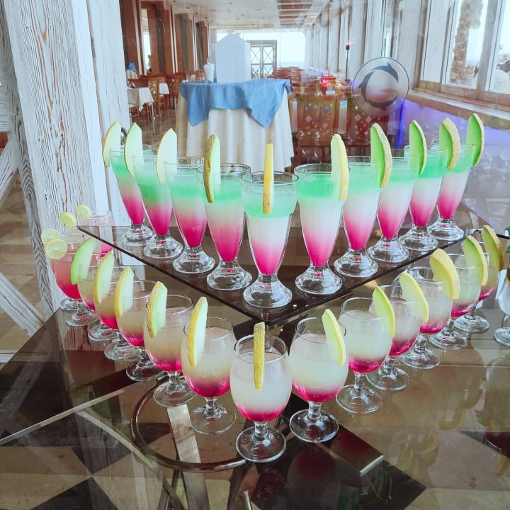 Gastro Gravity Hotel & Aquapark Sahl Hasheesh