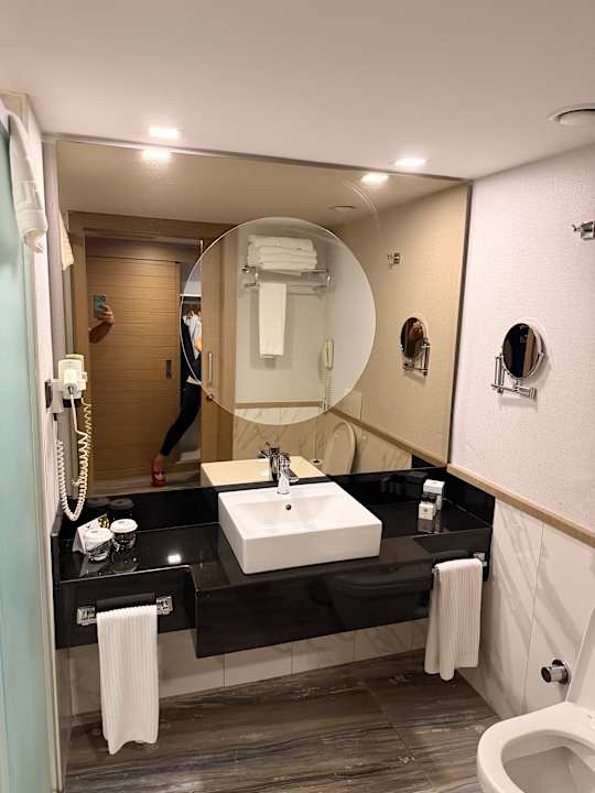 Zimmer Royal Wings Hotel