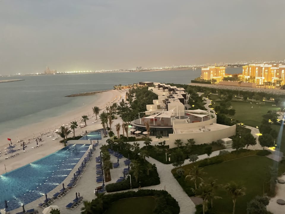 Ausblick Mövenpick Resort Al Marjan Island