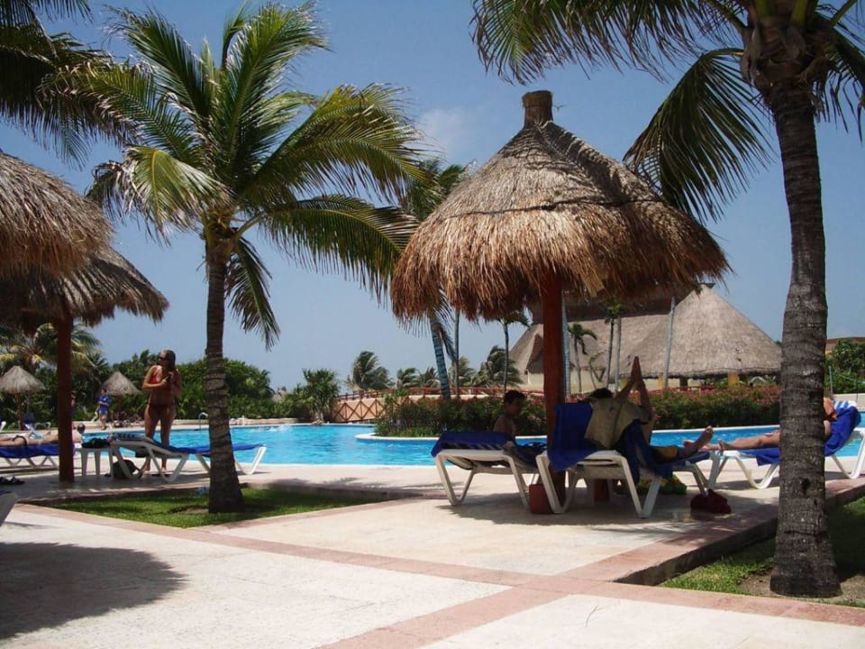 Hauptpool Tulum Bahia Principe Grand Tulum