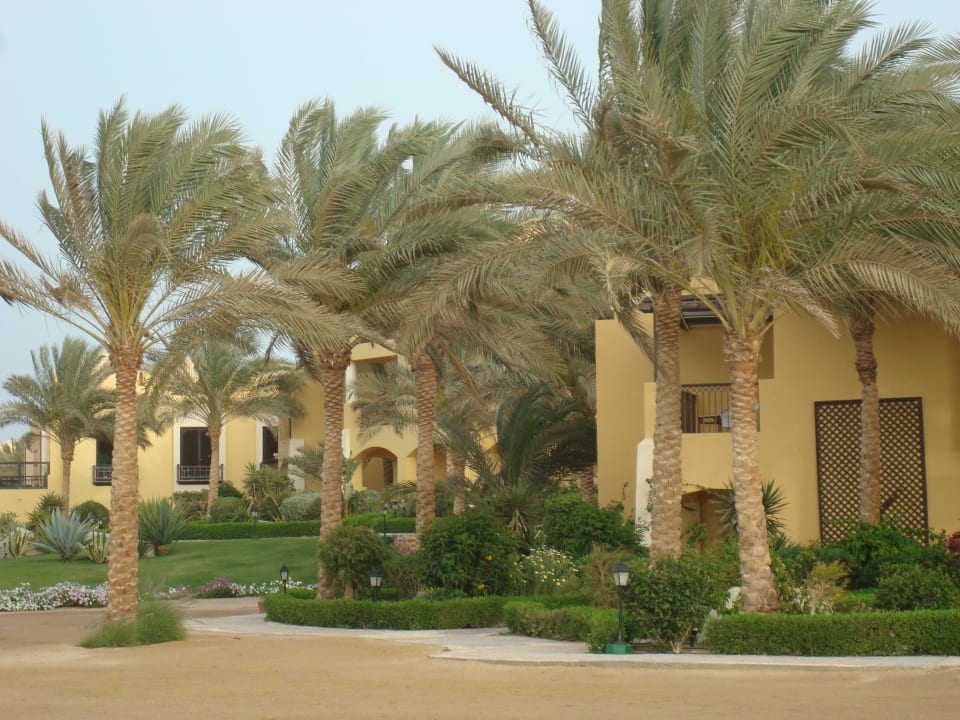 Stets gepflegter Hotelstrand Jaz Dar EL Madina