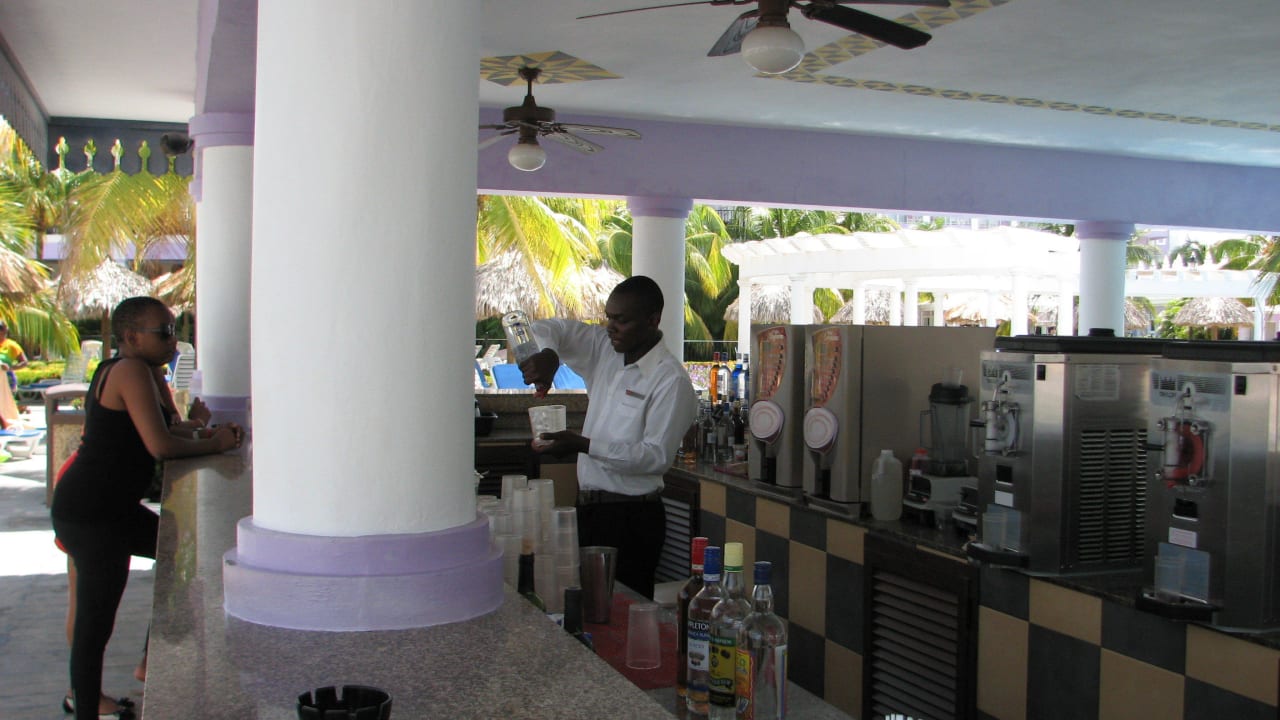 Poolbar Riu Montego Bay - Adults Only
