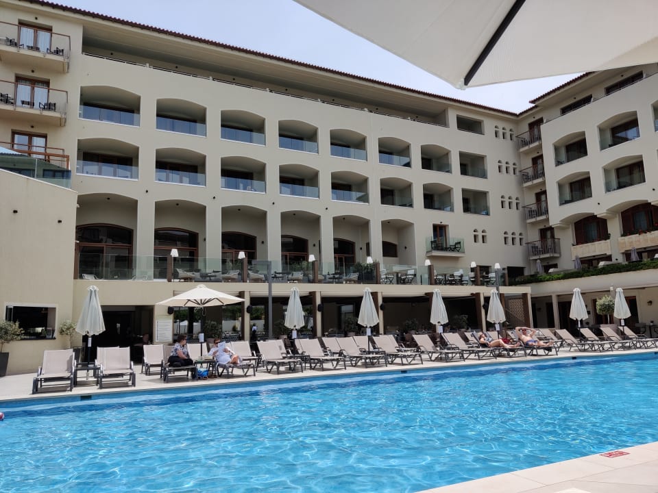 Pool Hotel Theartemis Palace