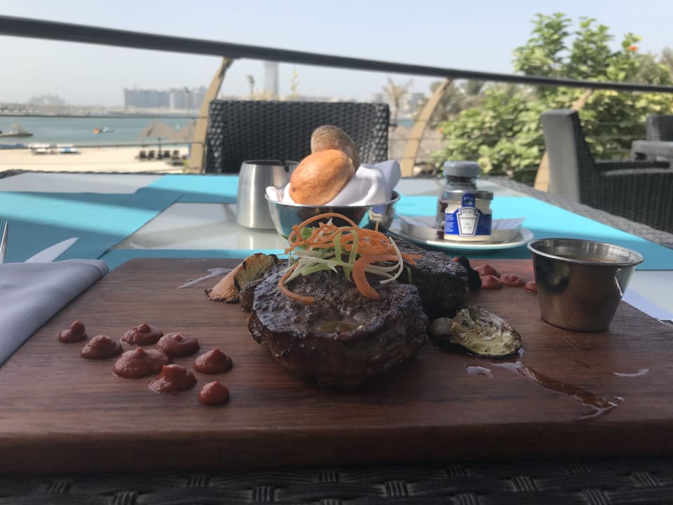 Gastro Le Meridien Mina Seyahi Beach Resort & Waterpark