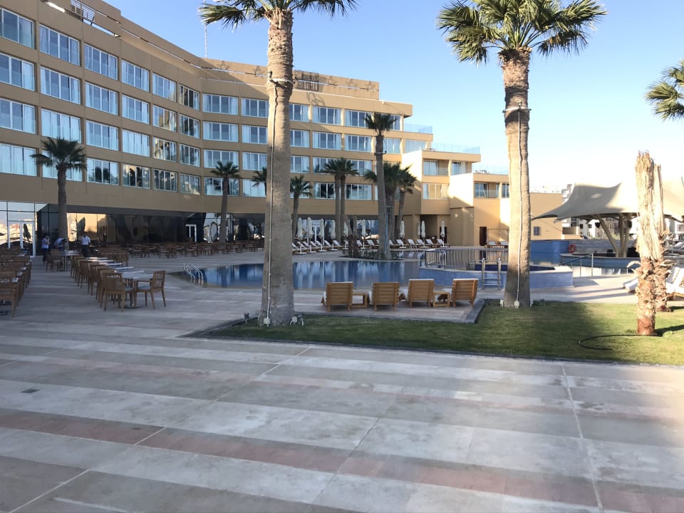 Pool Hilton Hurghada Plaza