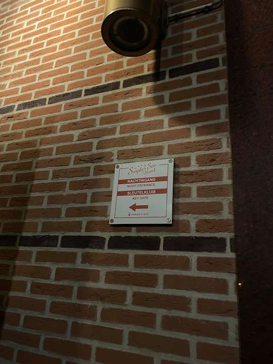 Außenansicht SuyderSee Hotel