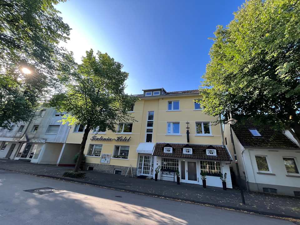 Außenansicht Hotel Teutonia