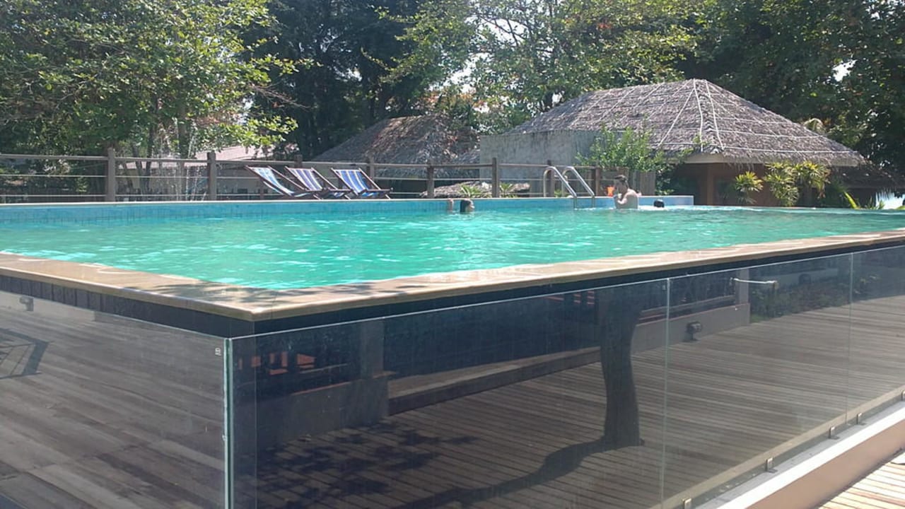 Pool Samed Cabana Resort