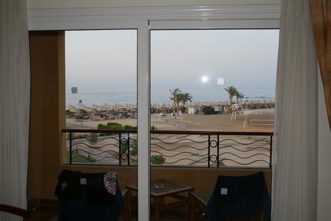 Widok z pokoju Malikia Resort Abu Dabbab