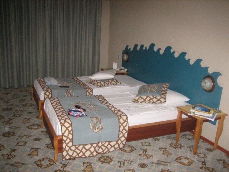 Schönes Zimmer Hotel Grand Side