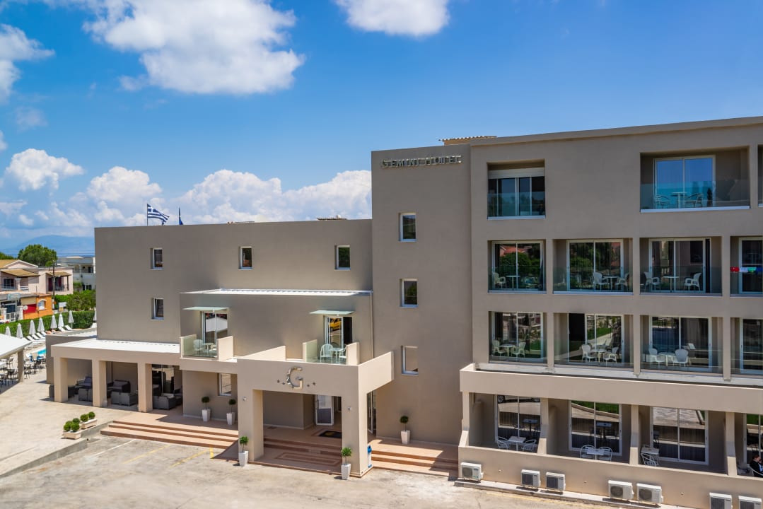 Außenansicht CNic Gemini Hotel