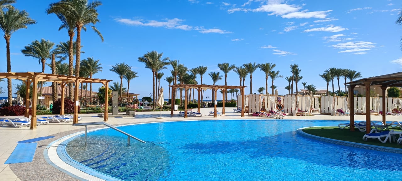 Pool Cleopatra Luxury Resort Makadi Bay