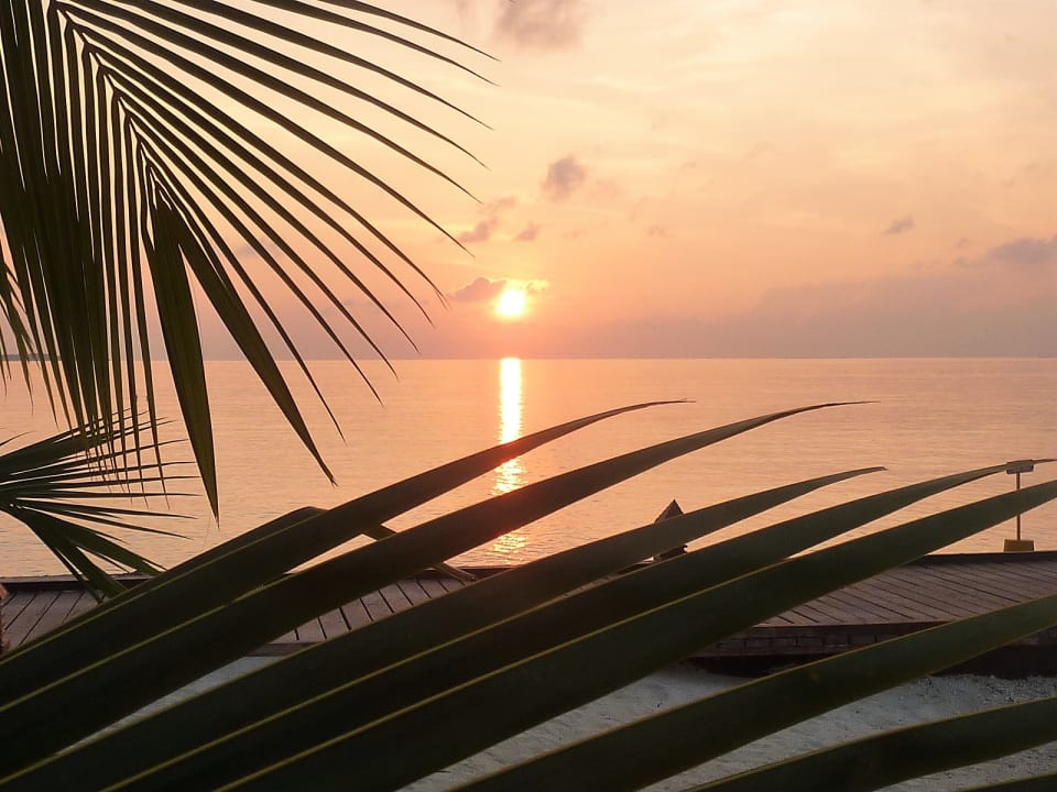 Südseite Morgens um ca 7 Uhr Adaaran Select Meedhupparu Island Resort - Premium All Inclusive
