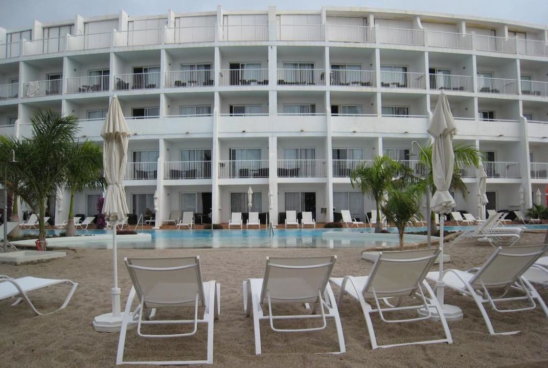Block C and pool Sunprime Atlantic View