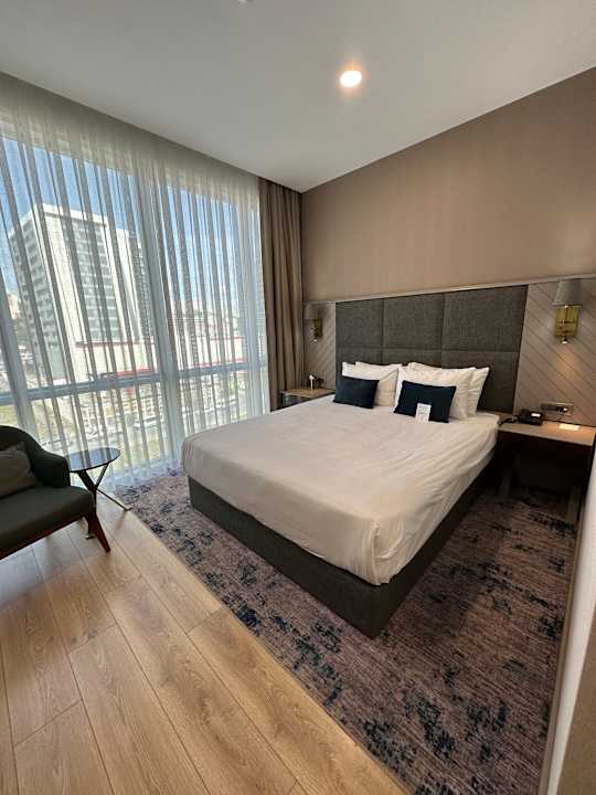Zimmer Delta Hotels by Marriott Istanbul Vadi