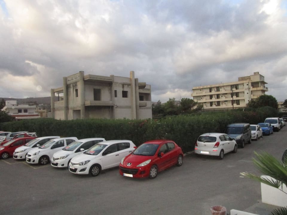 Zimmer zur Landseite Mitsis Rinela