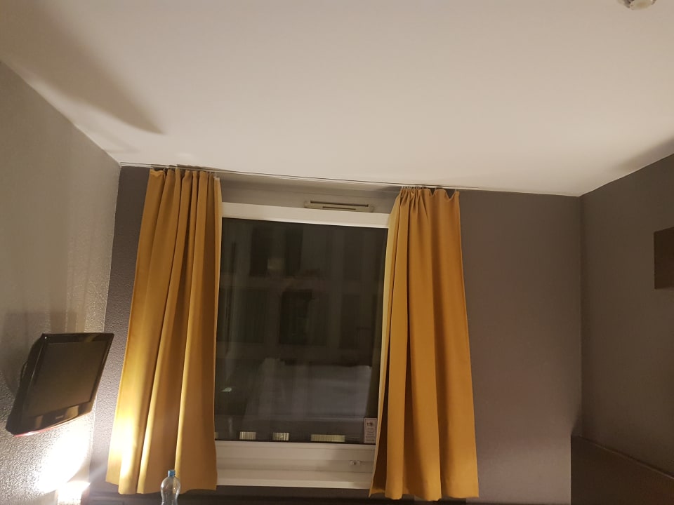 Zimmer MEININGER Hotel Berlin Hauptbahnhof