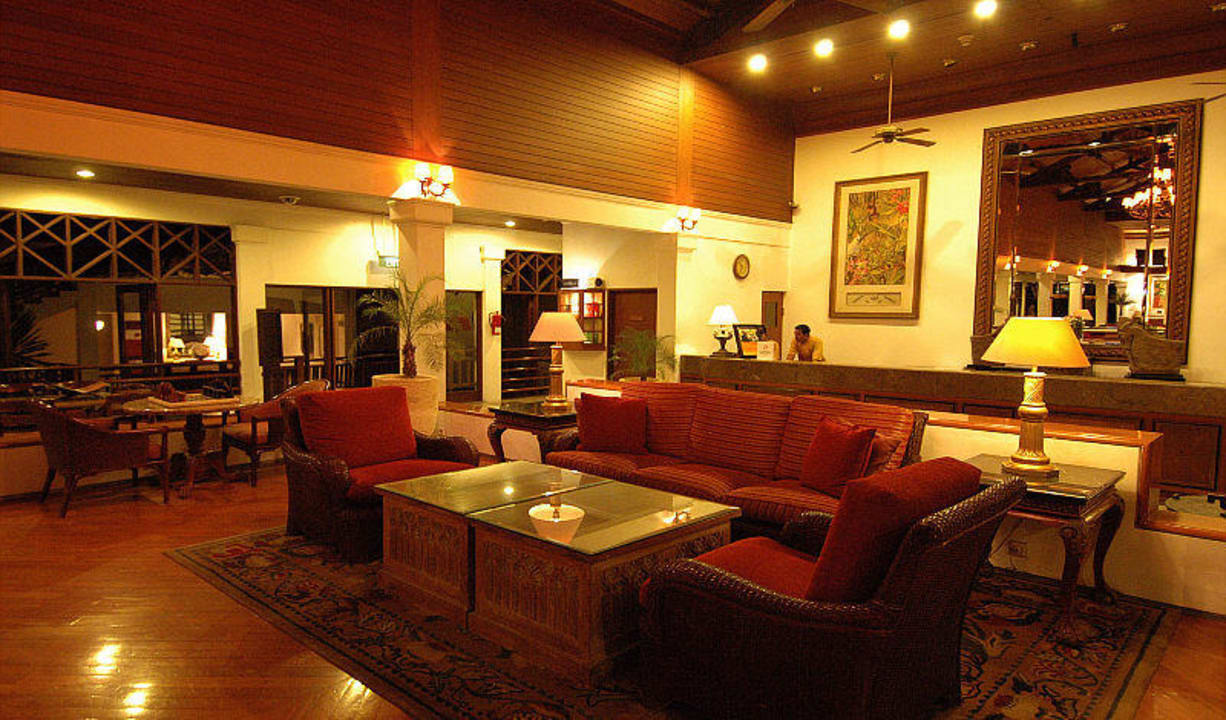 Rezeption und Lobby Hotel Sheraton Senggigi Lombok Beach Resort