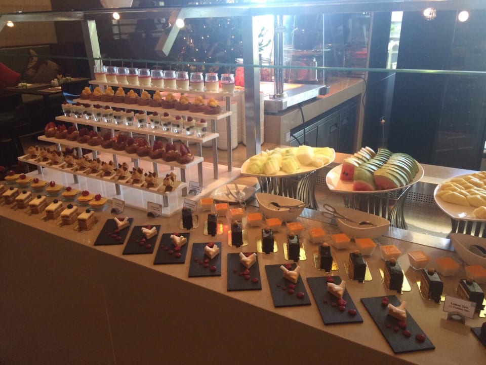 Nachtisch  Crowne Plaza Hotel Yas Island