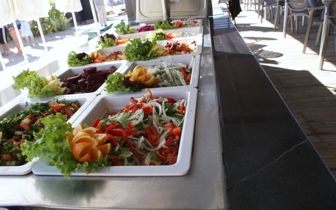 Salat Buffet am Strand Aydinbey Kings Palace & Spa