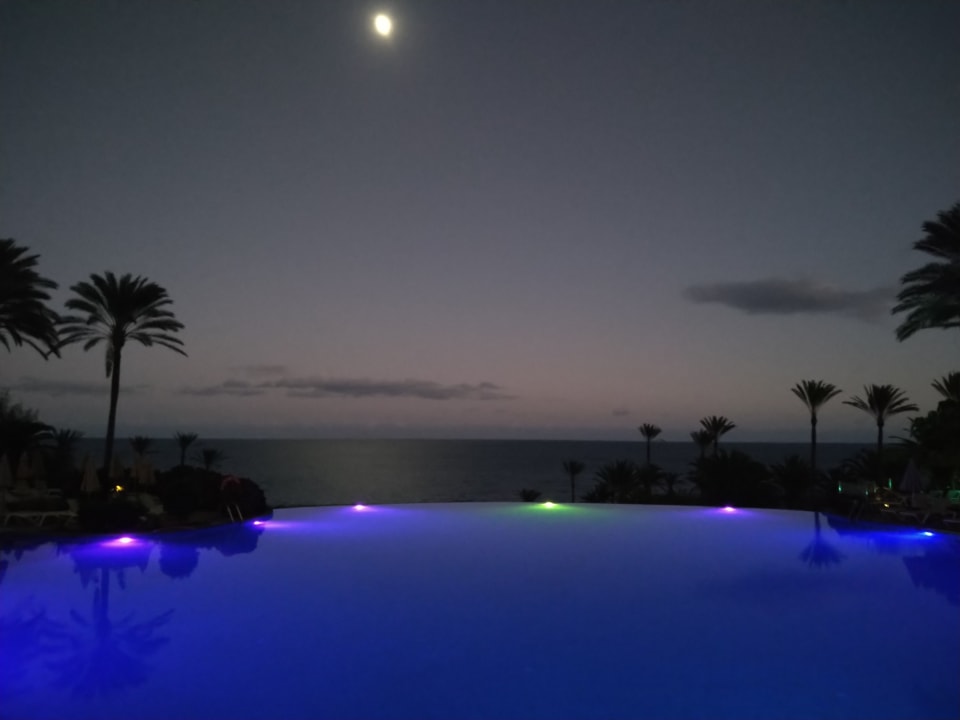 Pool R2 Rio Calma Hotel & Spa & Conference