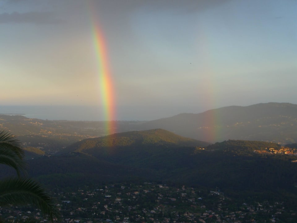 Doppelregenbogen Hotel Auberge du Vieux Chateau