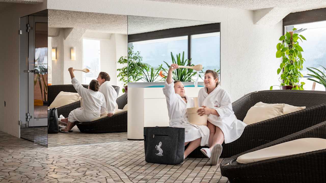 Pool Romantik Hotel Im Weissen Rössl