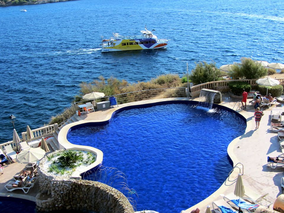 Poolanlage mit Blick auf Meer Sentido Fido Punta del Mar – Adults only