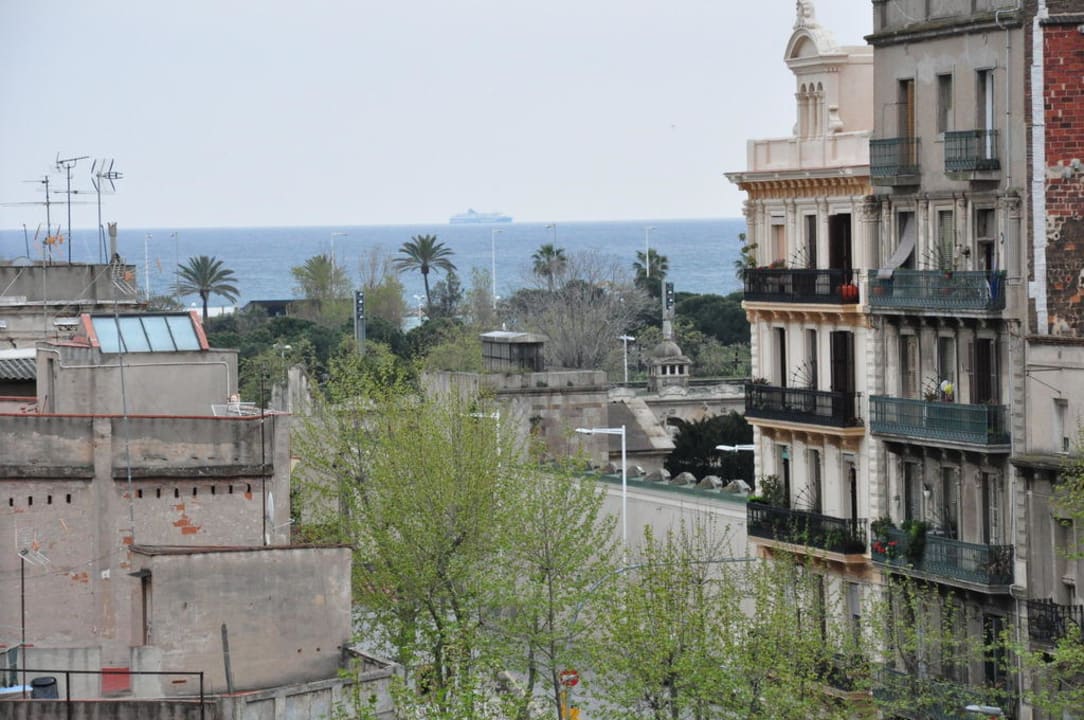 Ausblick aus Zimmer Richtung Meer Ilunion Barcelona