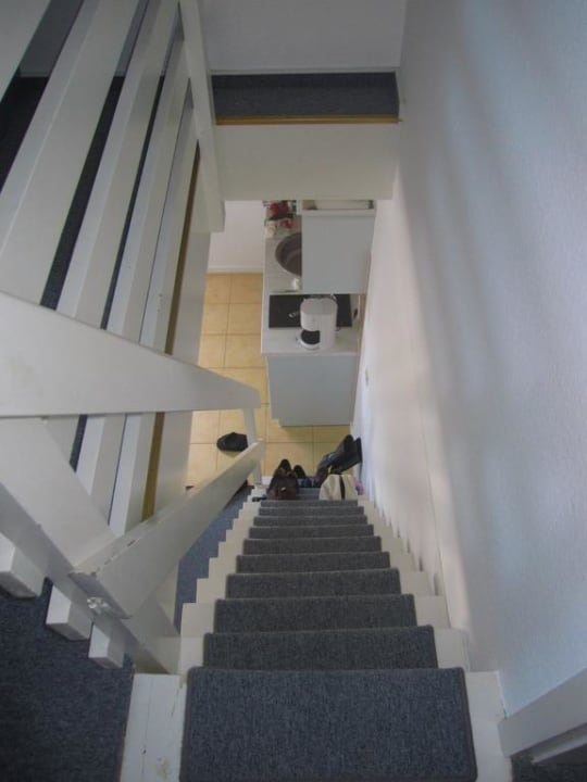 Stiege (Blick vom Obergeschoss) Apartmenthotel am Leuchtturm