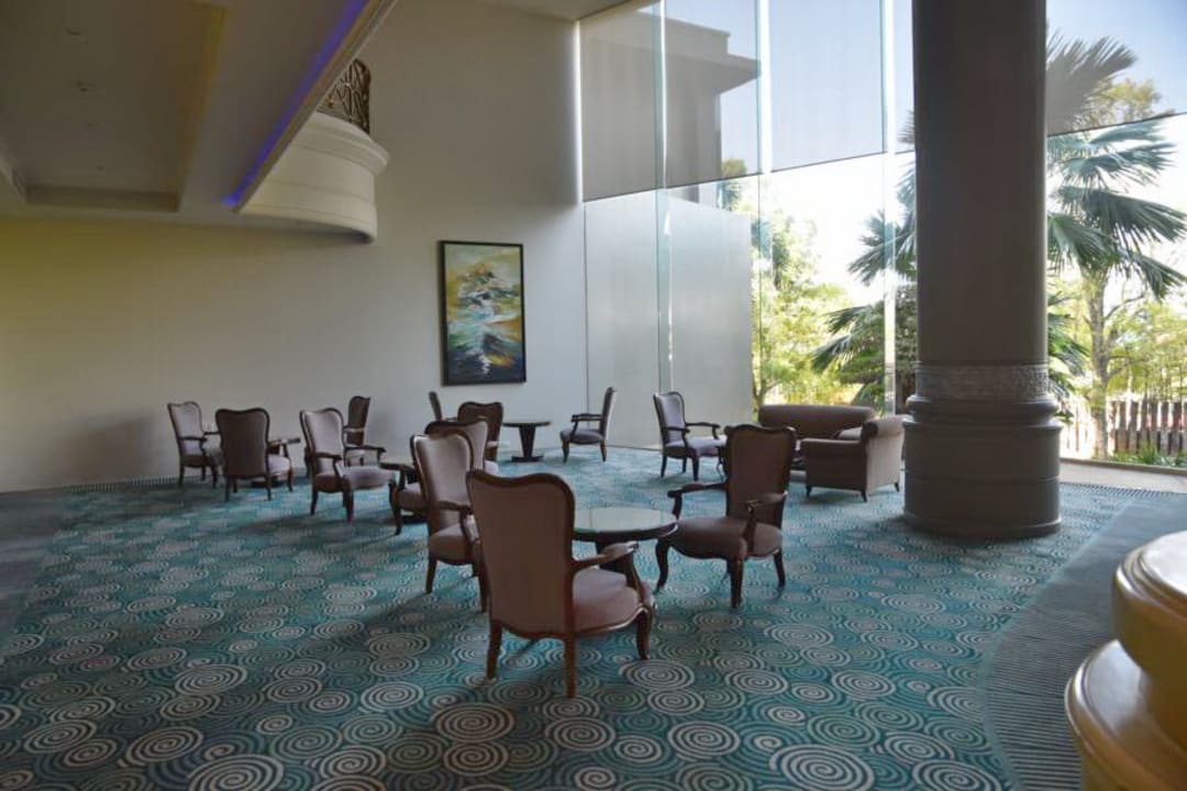 Lobby Hotel Grand Riverside